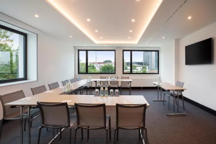Holiday_Inn_München_Leuchtenbergring_meetingroom