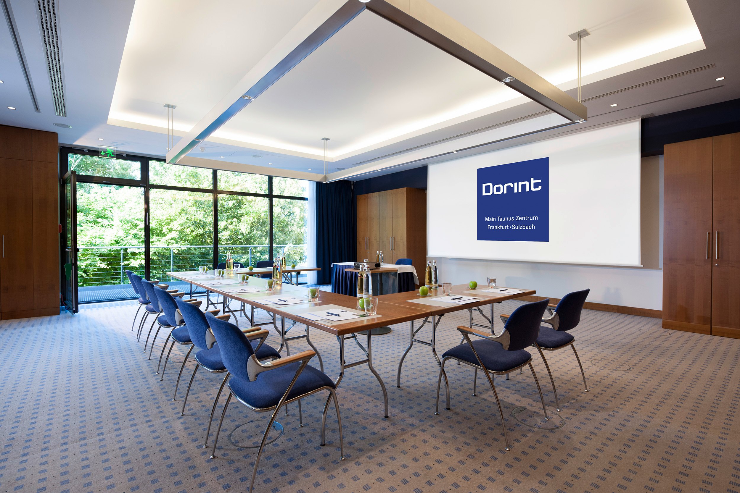 Dorint_Main_Taunus_Zentrum_Frankfurt_Sulzbach_Tagungsraum