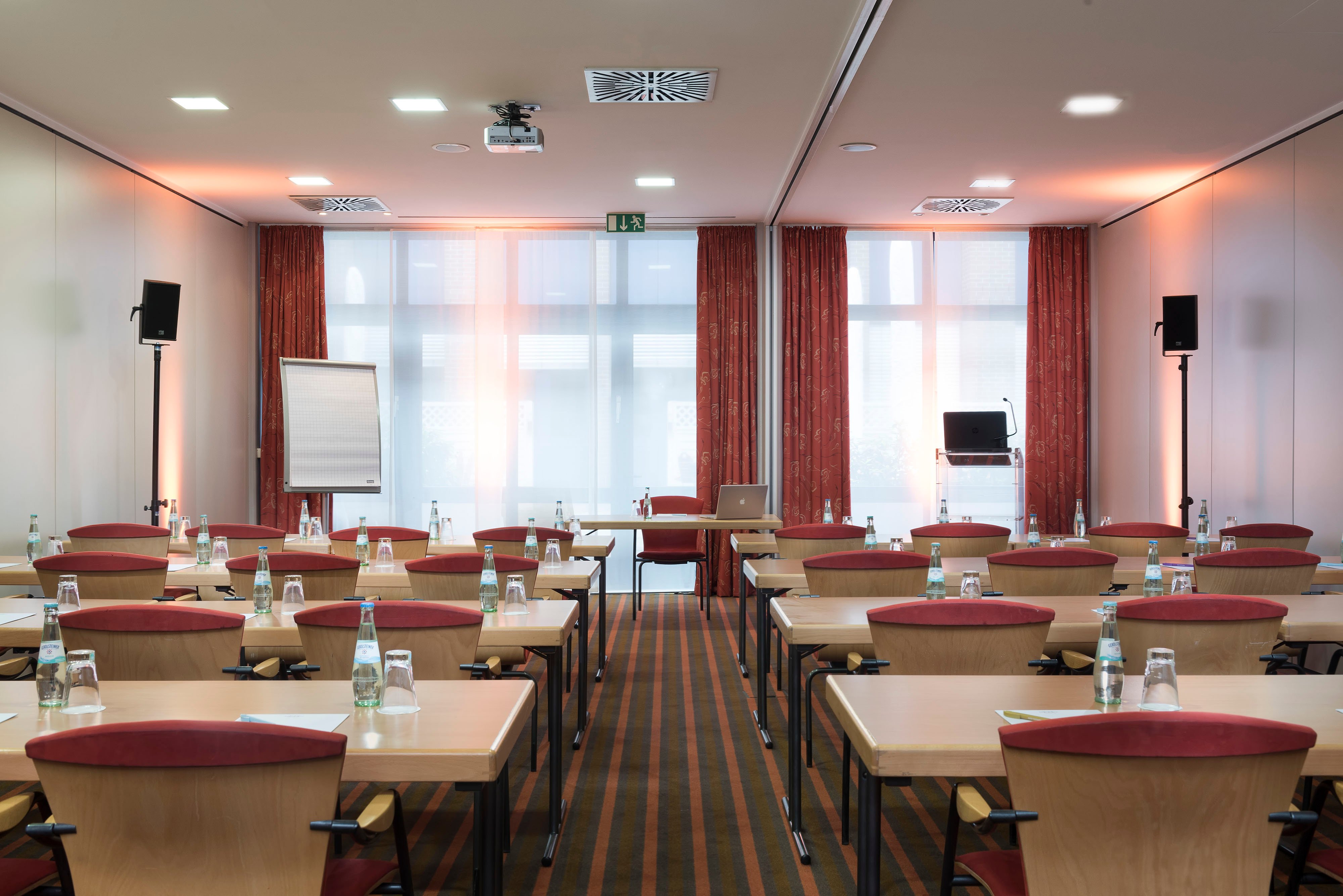 Mercure_Muenchen_Neuperlach_Meetingraum