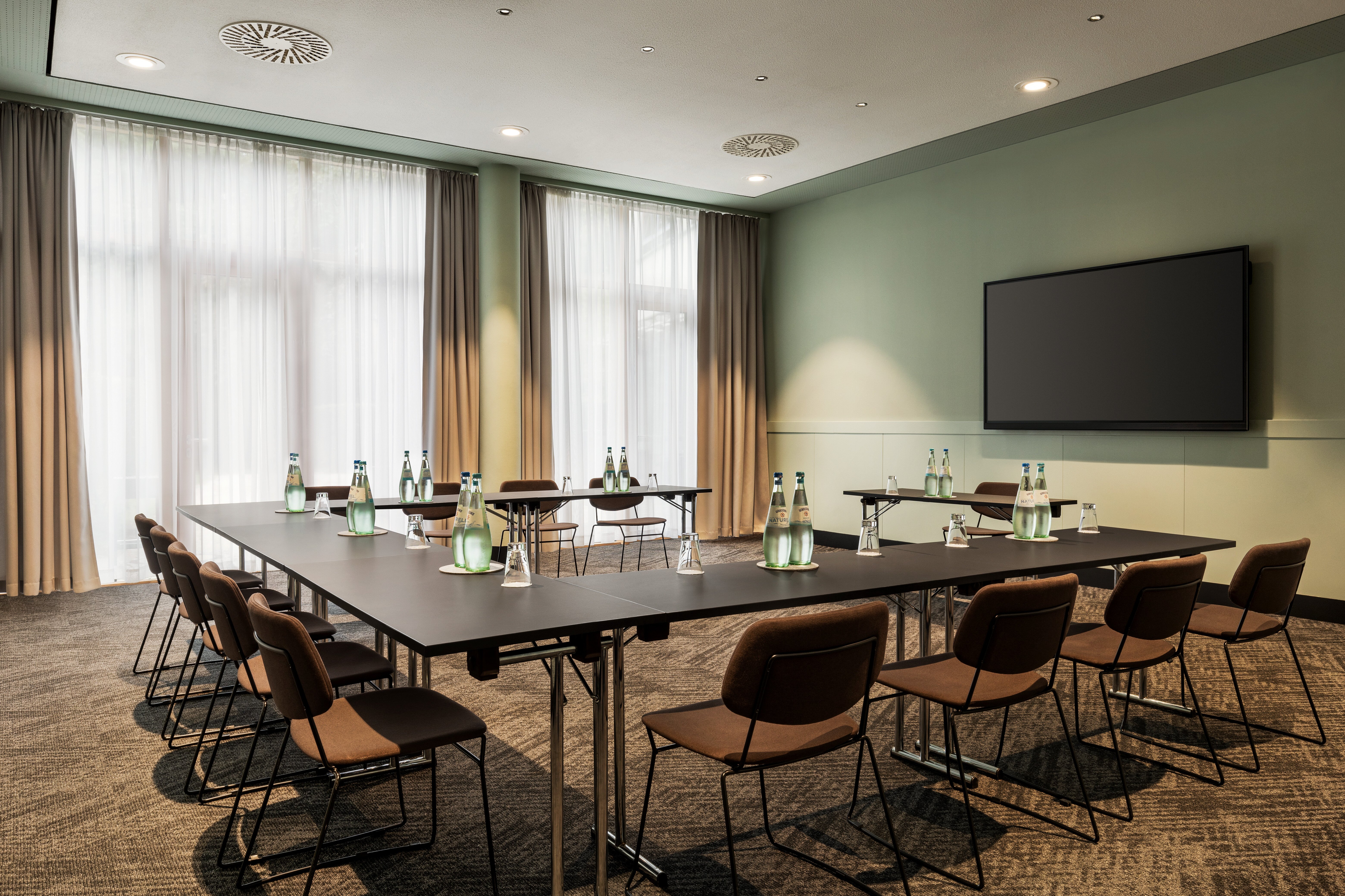 Vienna House by Wyndham Remarque Osnabrück - Meeting Room - U-Shape - 1555761