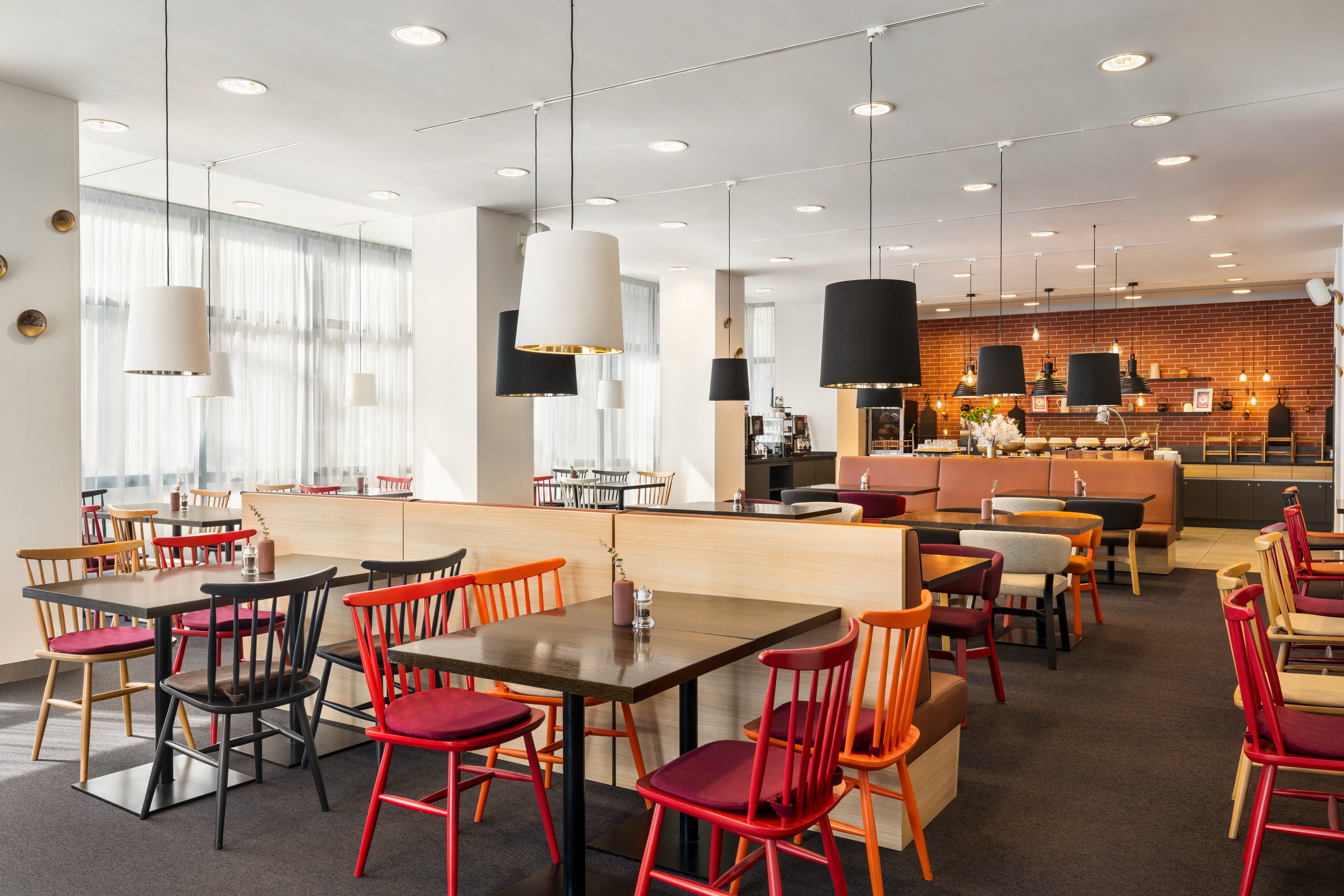 Vienna House Easy by Wyndham Bucharest Airport - The Bull Steak Restaurant - 1552880