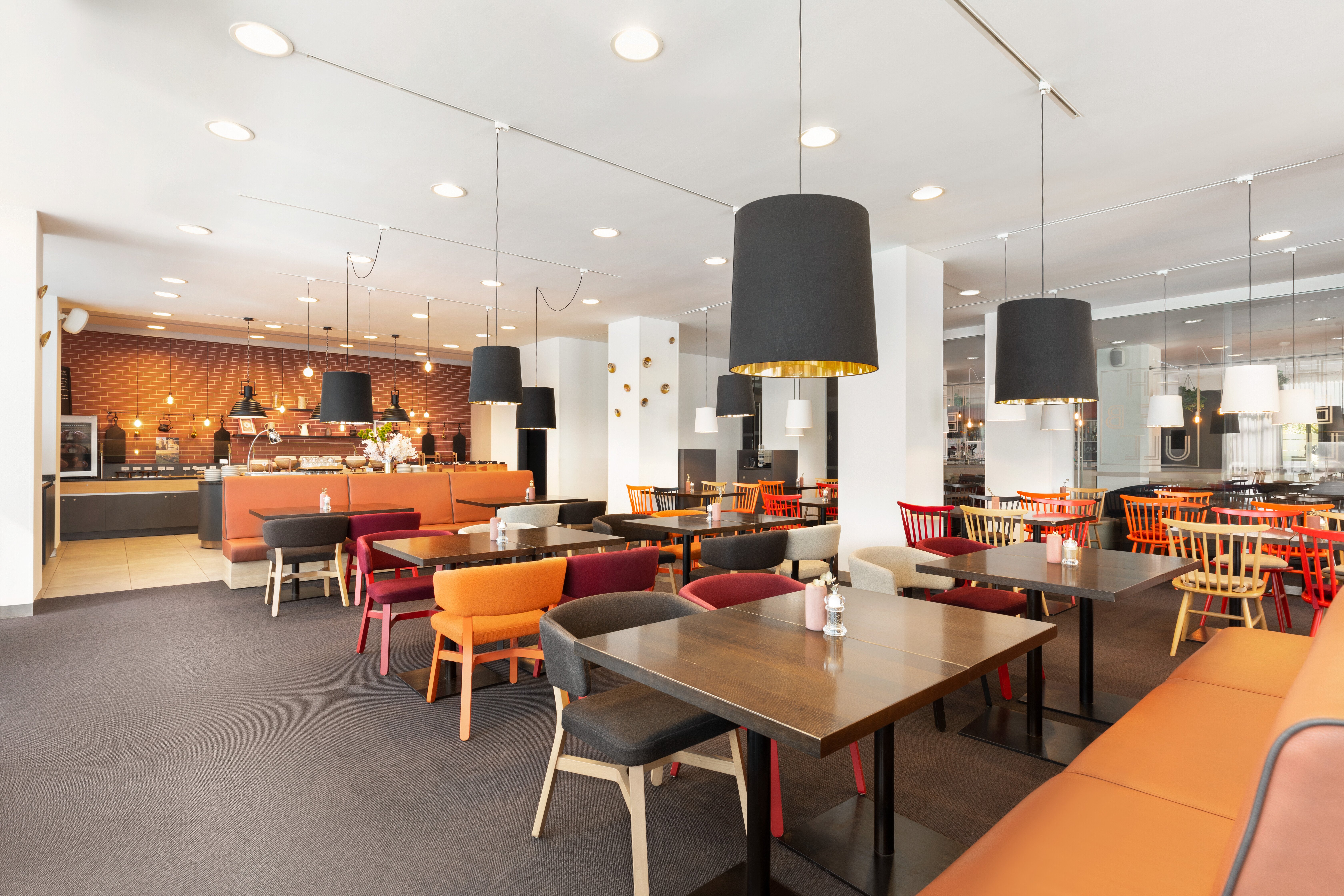 Vienna House Easy by Wyndham Bucharest Airport - The Bull Steak Restaurant - 1552883