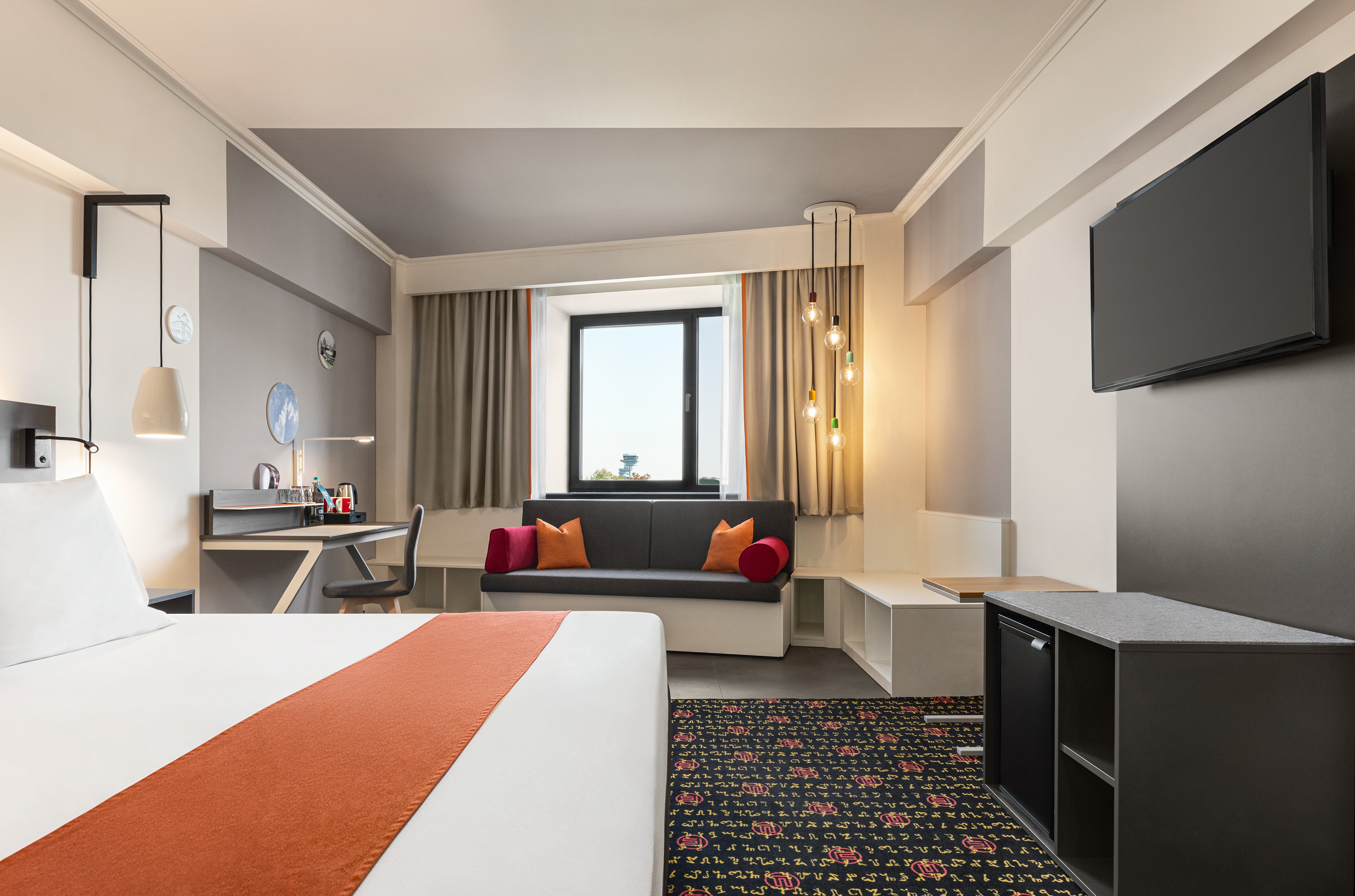 Vienna House Easy by Wyndham Bucharest Airport - Lounge Room - 1552847