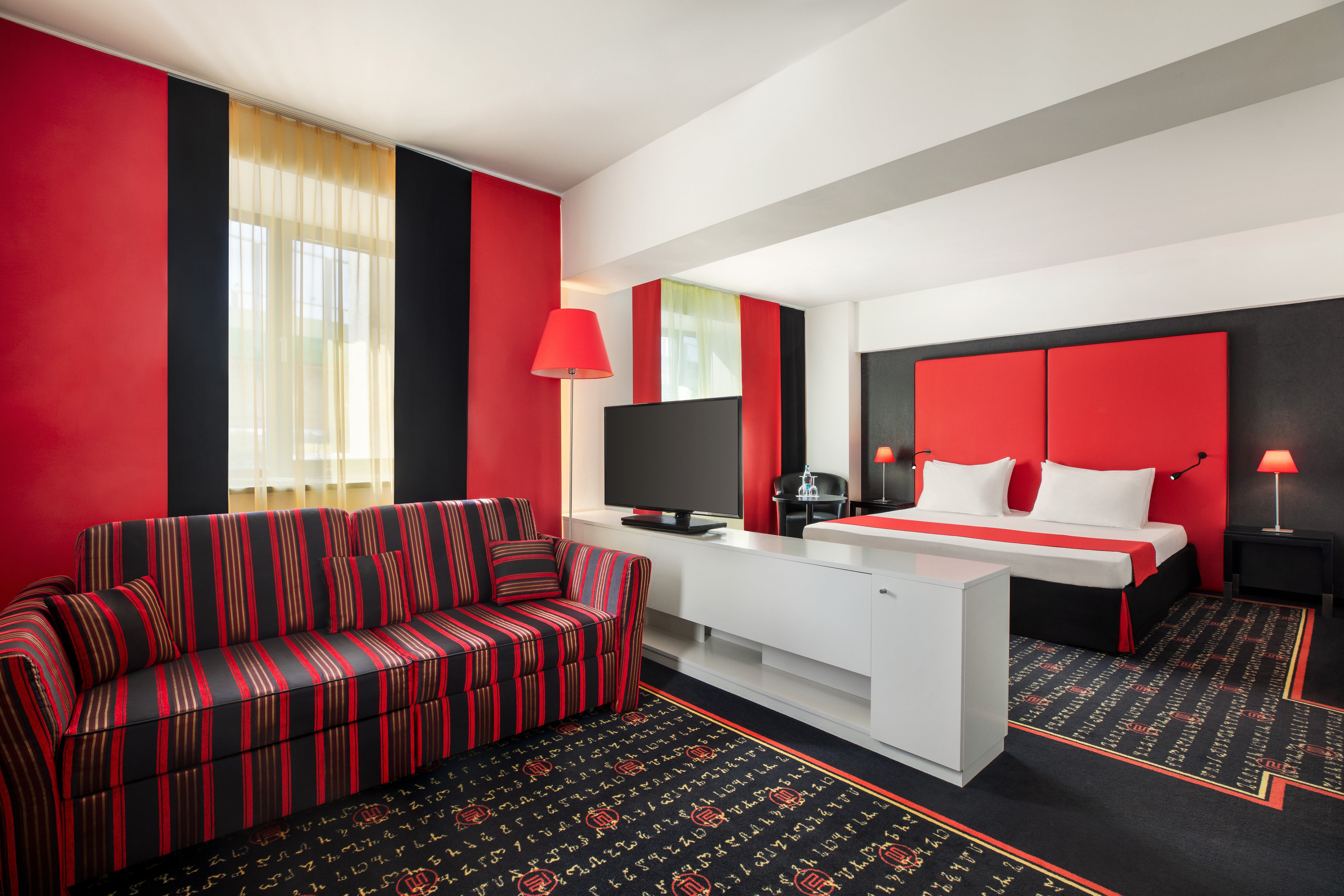 Vienna House Easy by Wyndham Bucharest Airport - Suite - 1552834