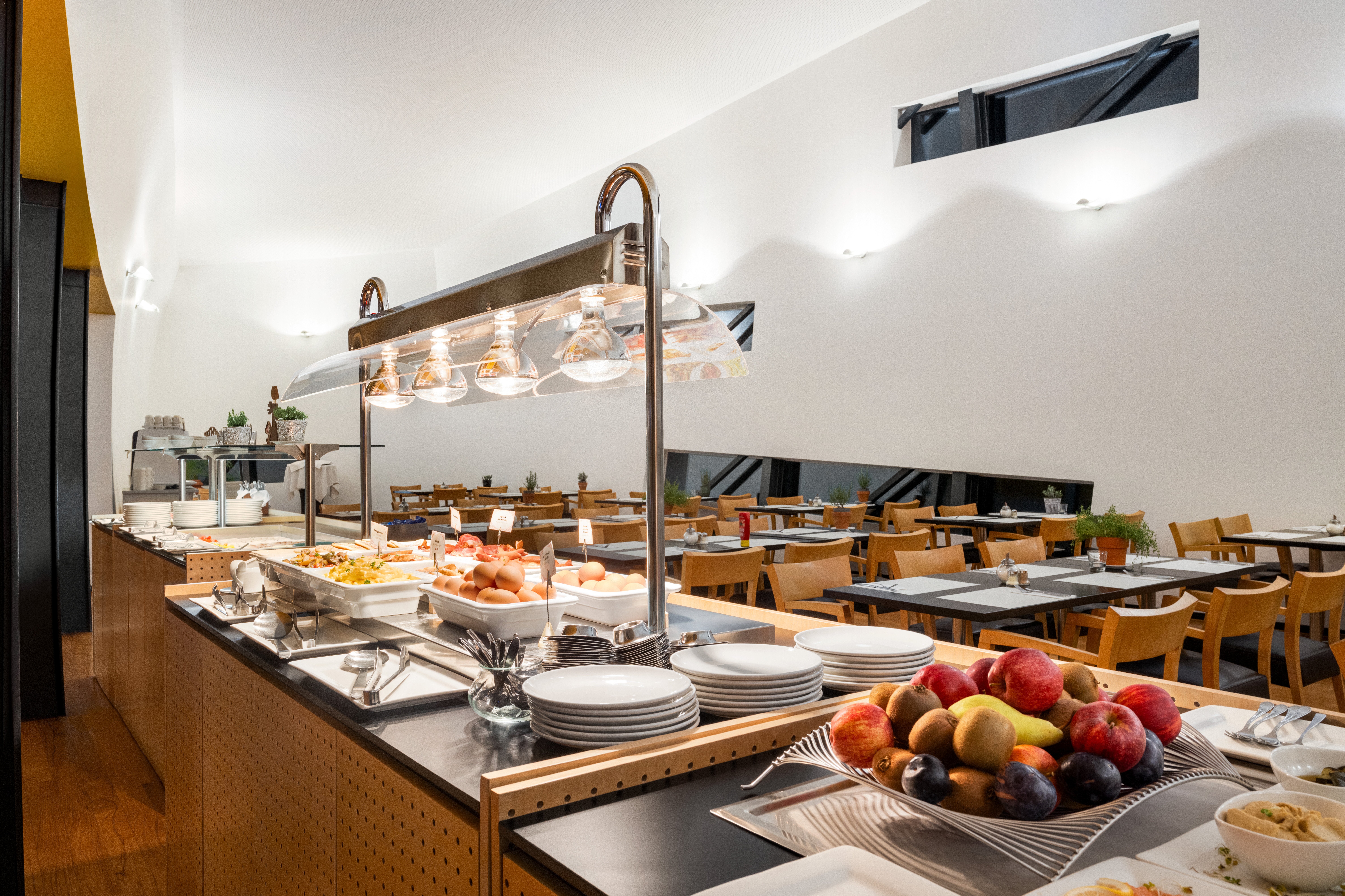 Vienna_House_by_Wyndham_Martinspark_Dornbirn_Frühstücksbuffet