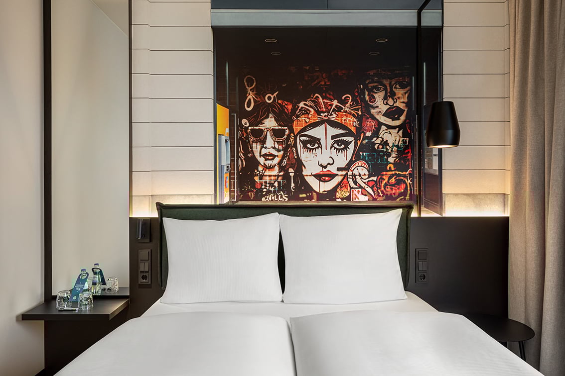 Vienna-House-Easy-By-Wyndham-Berlin-Potsdamer-Platz-Komfort-Doppelzimmer