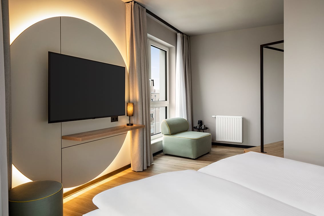 Vienna-House-Easy-By-Wyndham-Berlin-Potsdamer-Platz-Komfort-Plus-Zimmer
