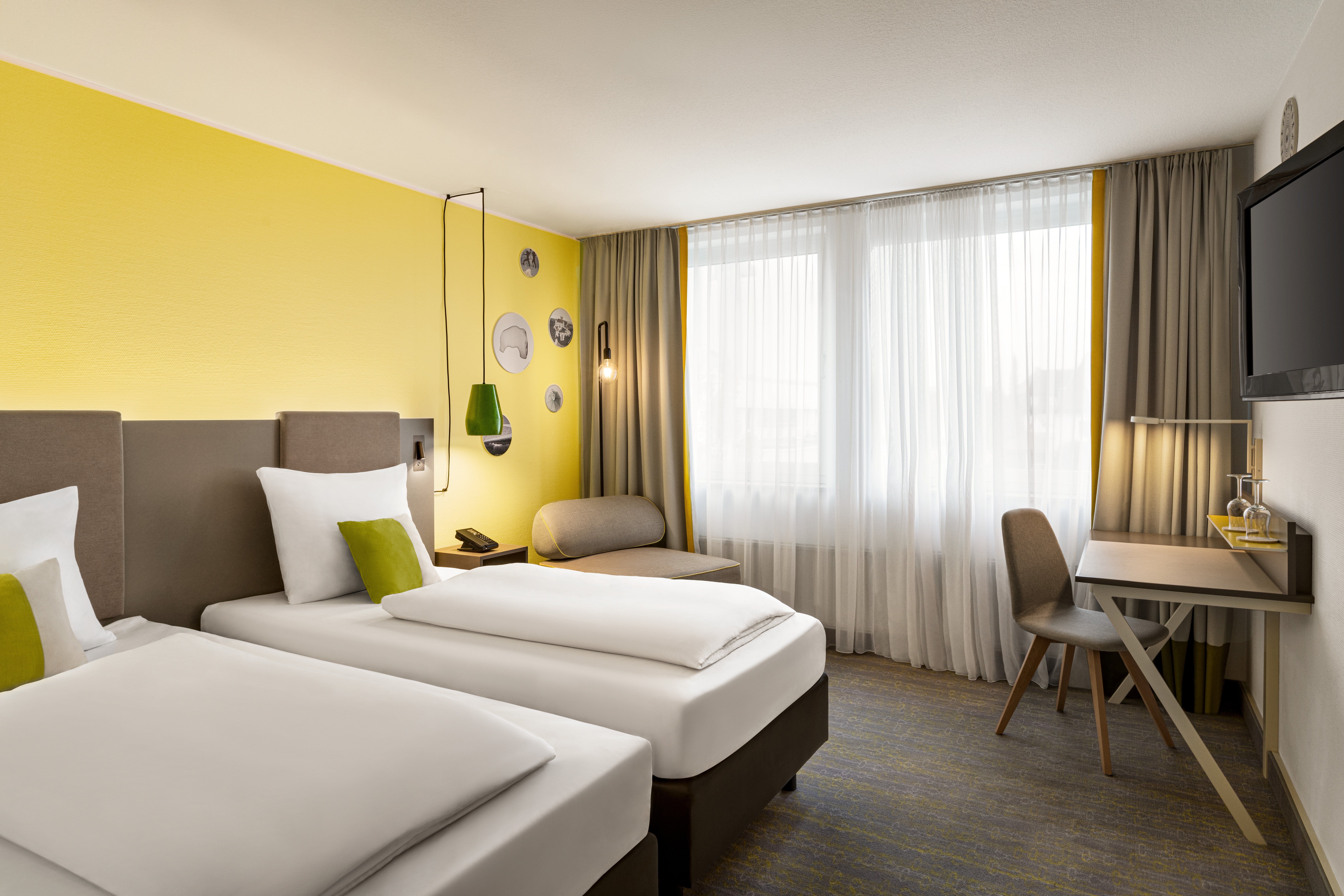 Vienna_House_Easy_by_Wyndham_Gunzburg_Comfort_Zimmer