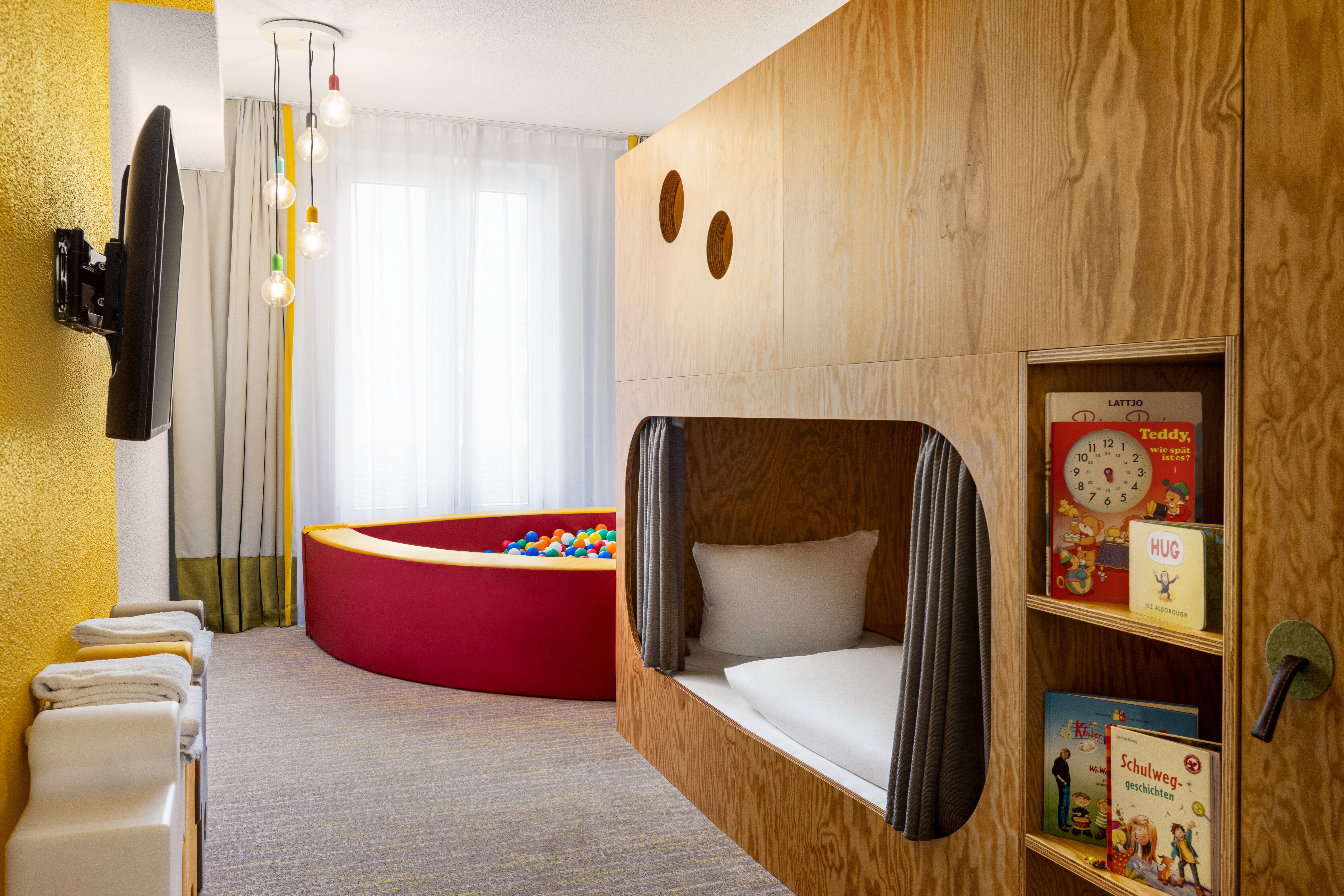 Vienna_House_Easy_by_Wyndham_Leipzig_Familien_Zimmer