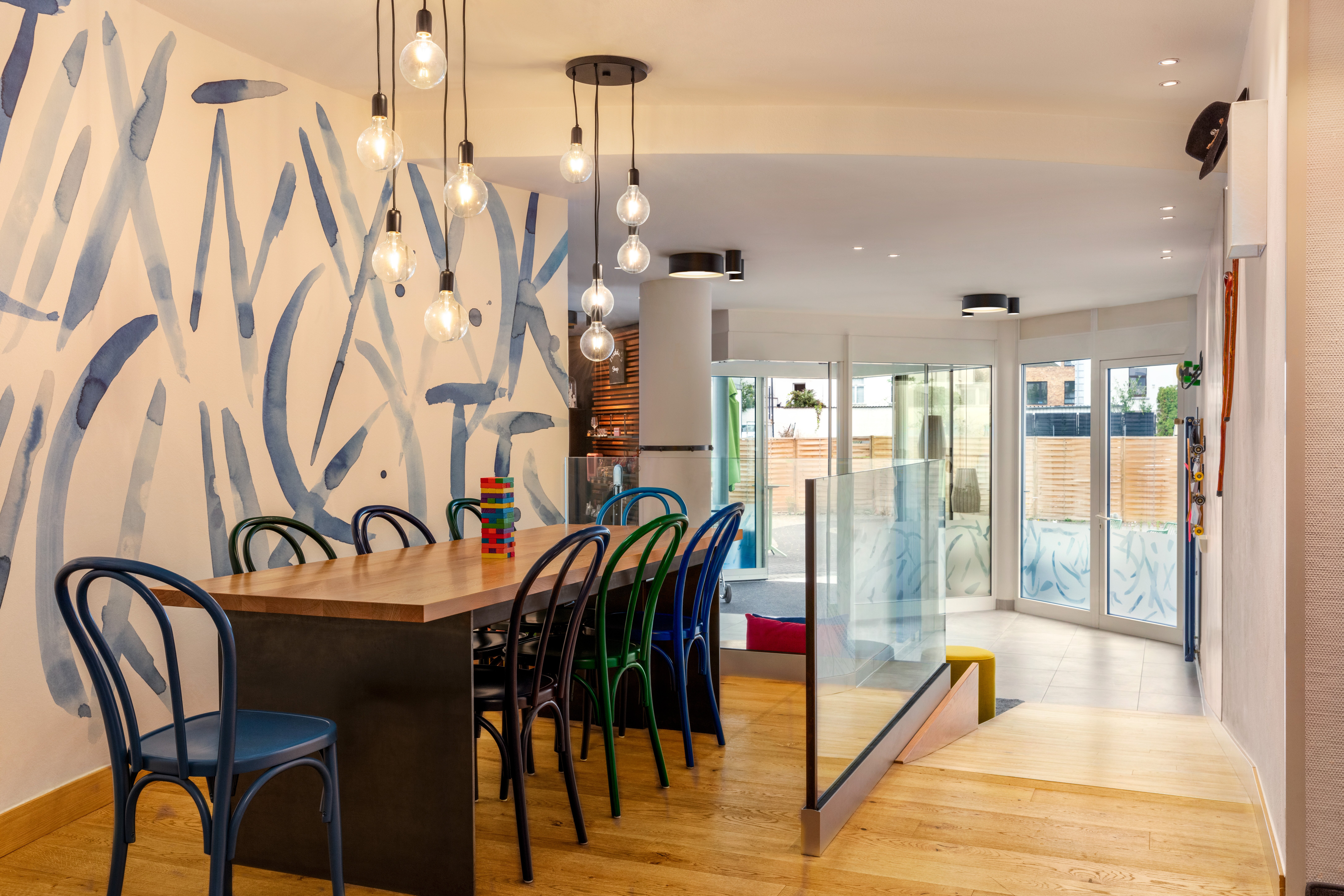 Vienna_House_Easy_by_Wyndham_Limburg_Kommunikationsraum