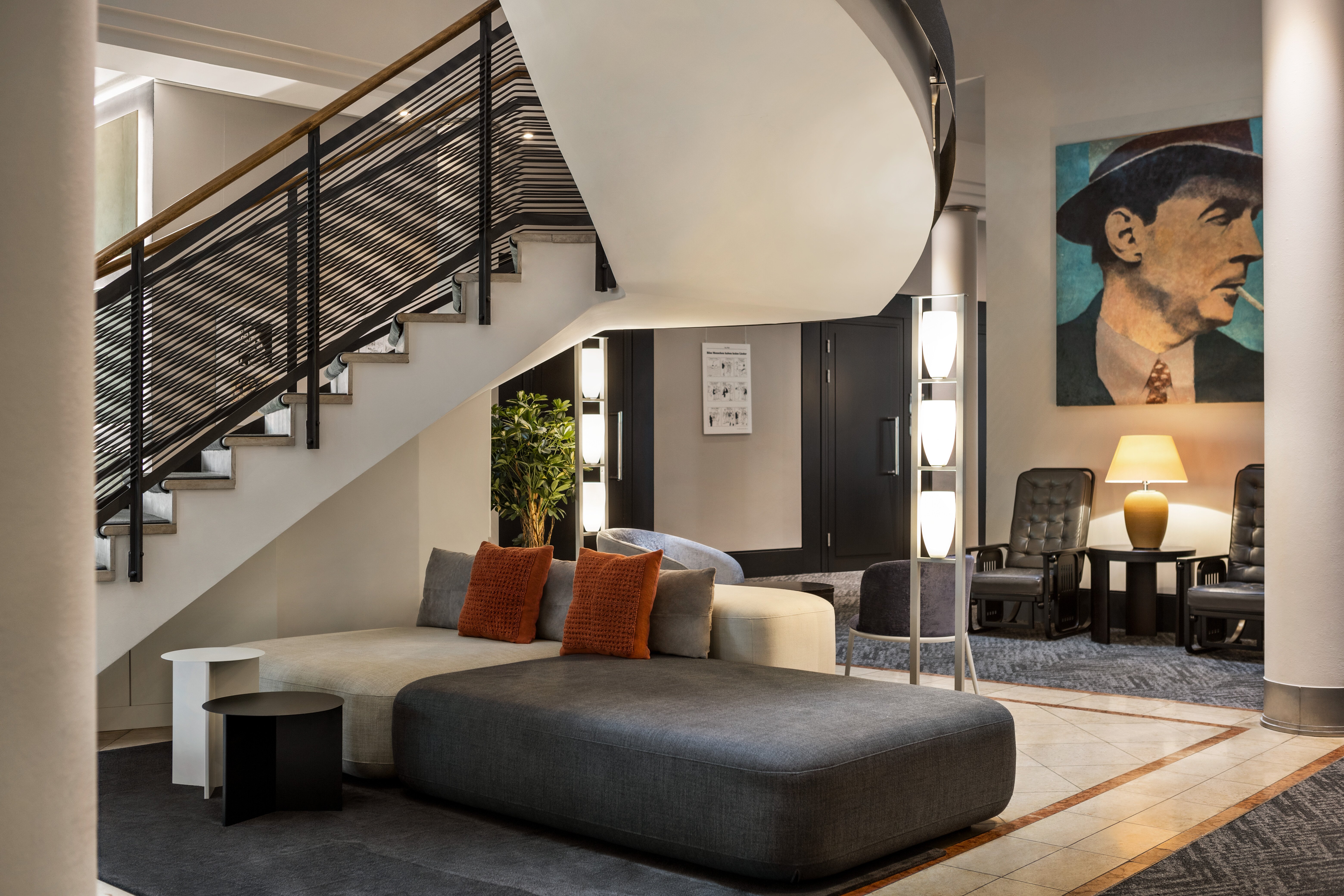 Vienna_House_by_Wyndham_Remarque_Osnabrück_Eingangsbereich