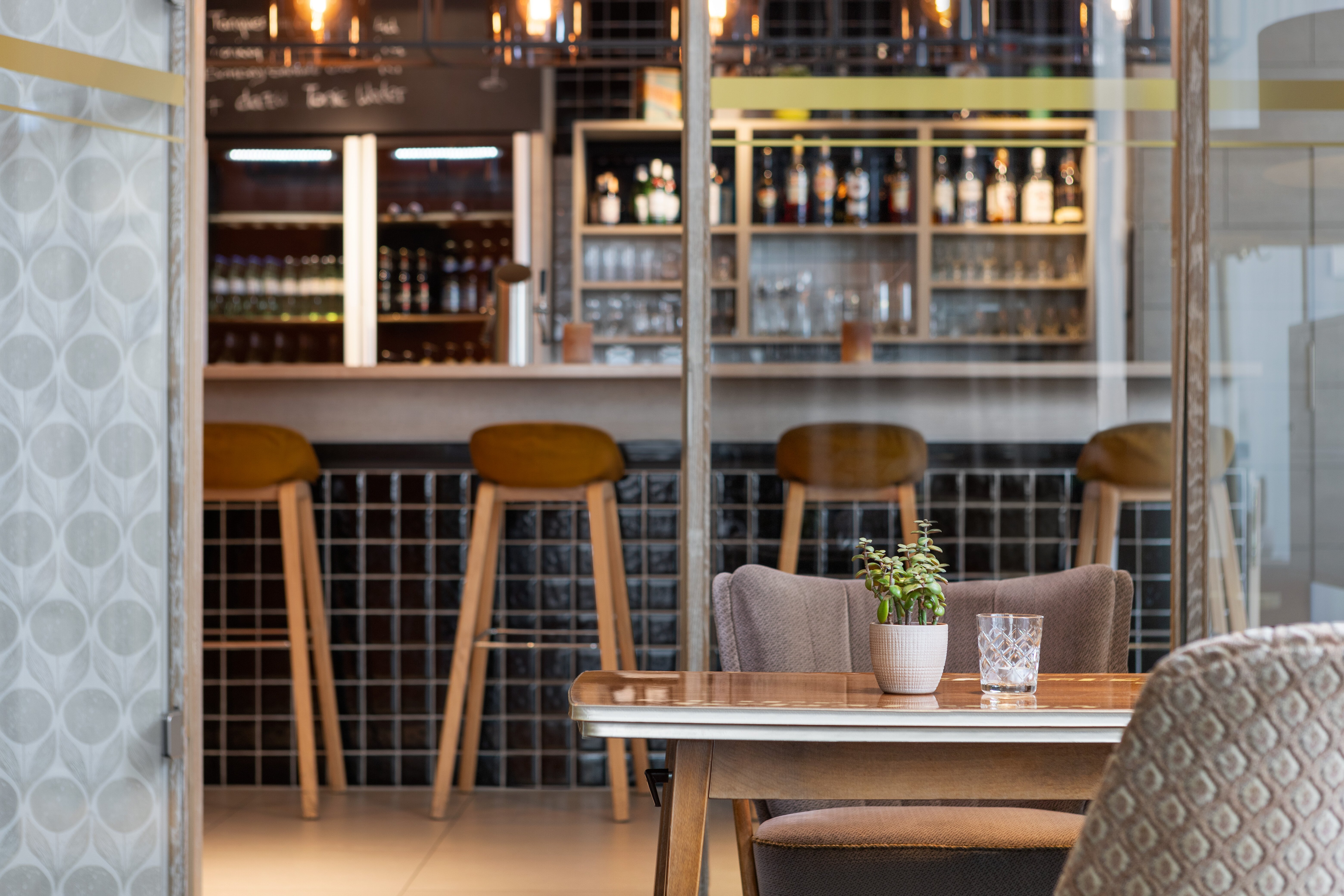 Vienna House Easy by Wyndham Osnabrück - Lobby Lounge - 1555587