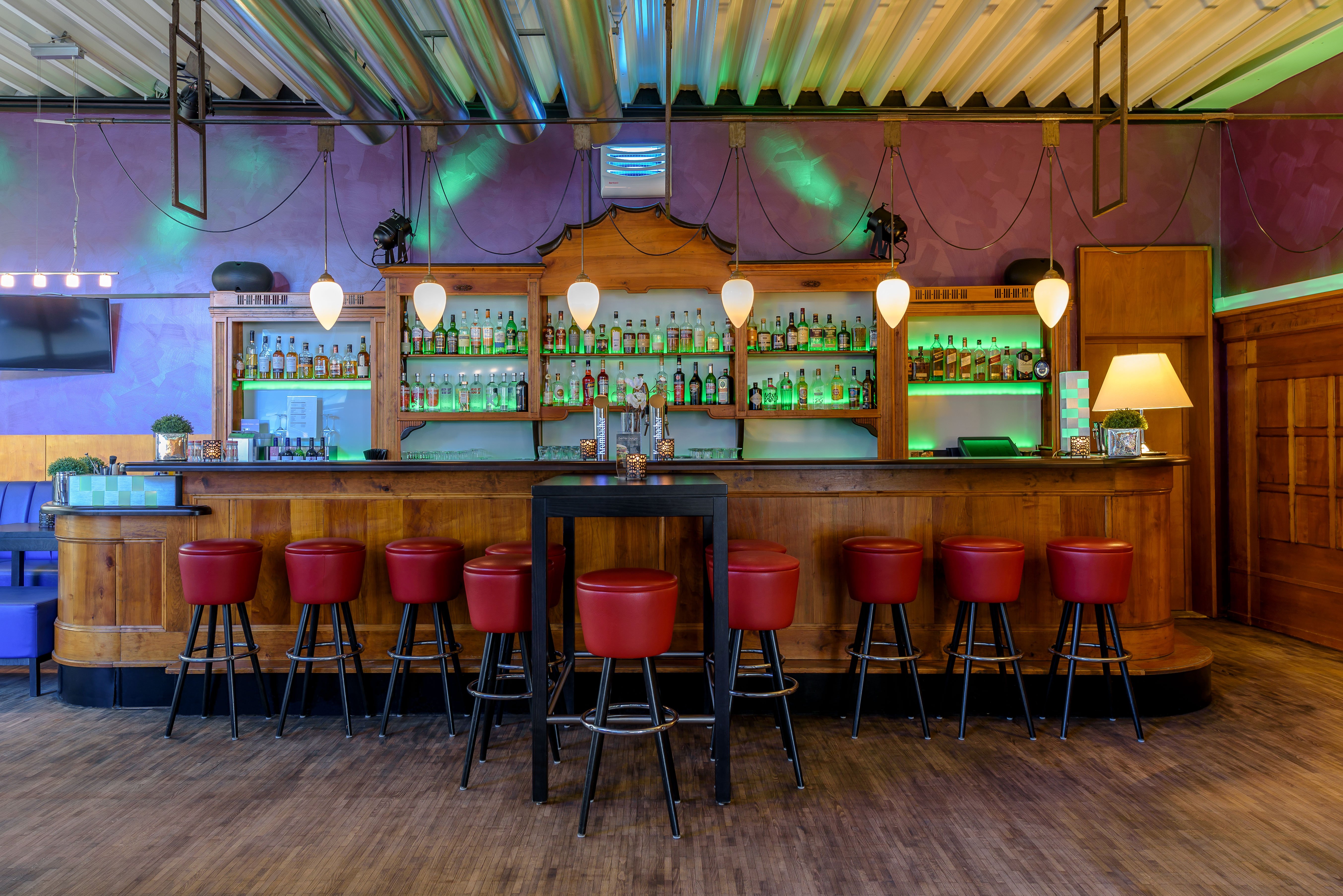 ibis_styles_leipzig_bar