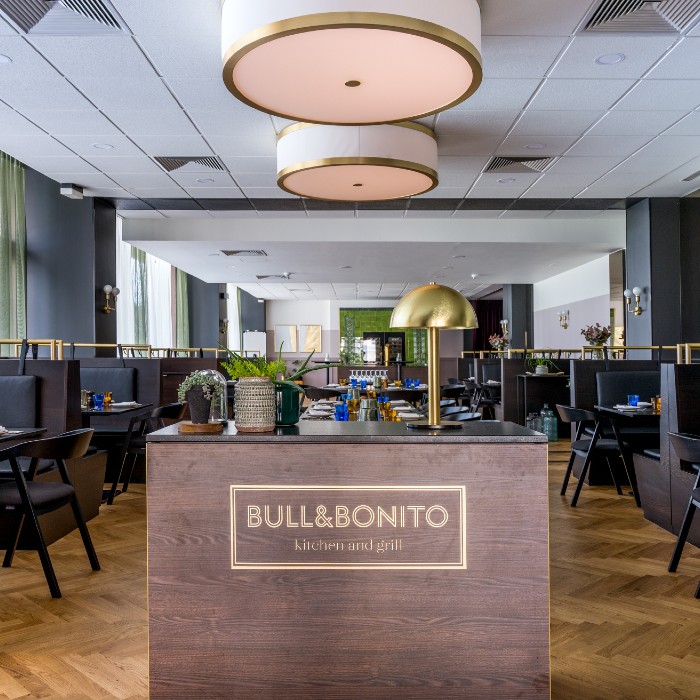 VH_Diplomat Prague_Bull and Bonito