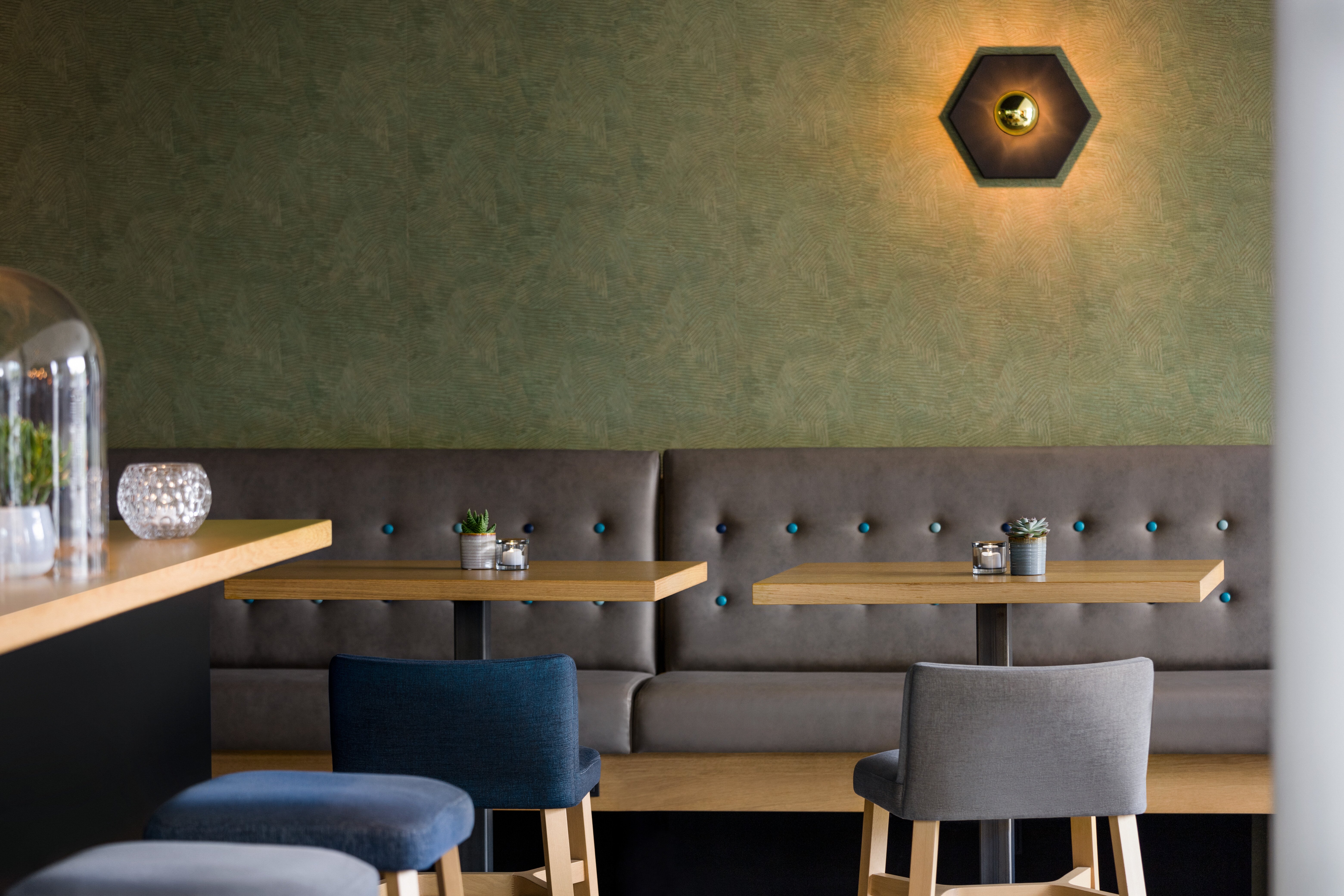 Vienna House Easy by Wyndham Bad Oeynhausen - Bar - 1553970